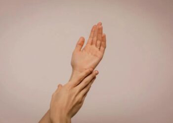 5 Rekomendasi Hand Cream Lokal yang Bikin Tangan Lembut dan Nggak Kasar Lagi