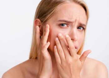 Kulit Kering dan Kusam? Ini 10 Rekomendasi Moisturizer yang Ampuh Bikin Kulit Lembap dan Glowing!