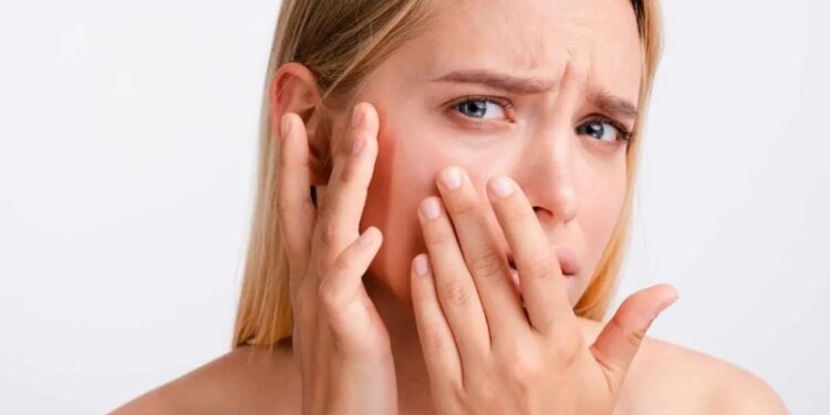 Kulit Kering dan Kusam? Ini 10 Rekomendasi Moisturizer yang Ampuh Bikin Kulit Lembap dan Glowing!